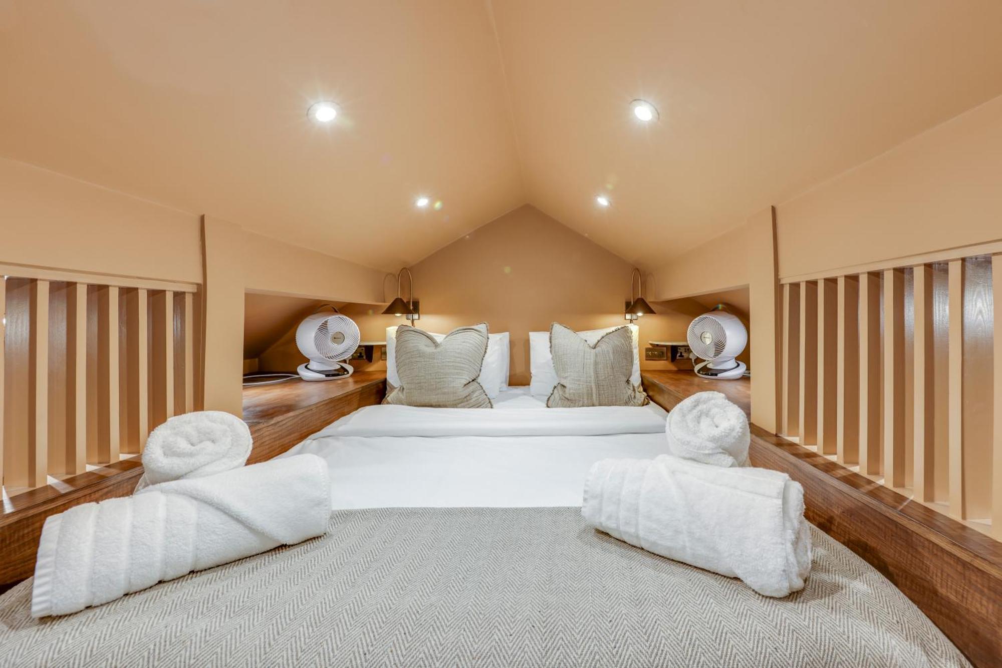 Apartments For Two In Brand New Luxury Rural Farmhouse Escape Ramsbottom Zewnętrze zdjęcie